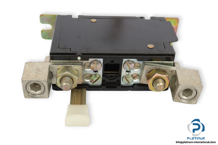 allen-bradley-815-E0V-4-overload-relay-(new)-1