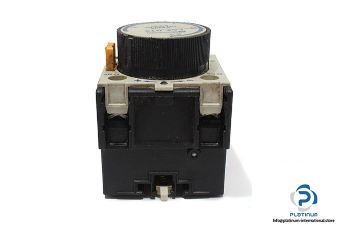 telemecanique-la2-dt0-time-delay-contact-block-2