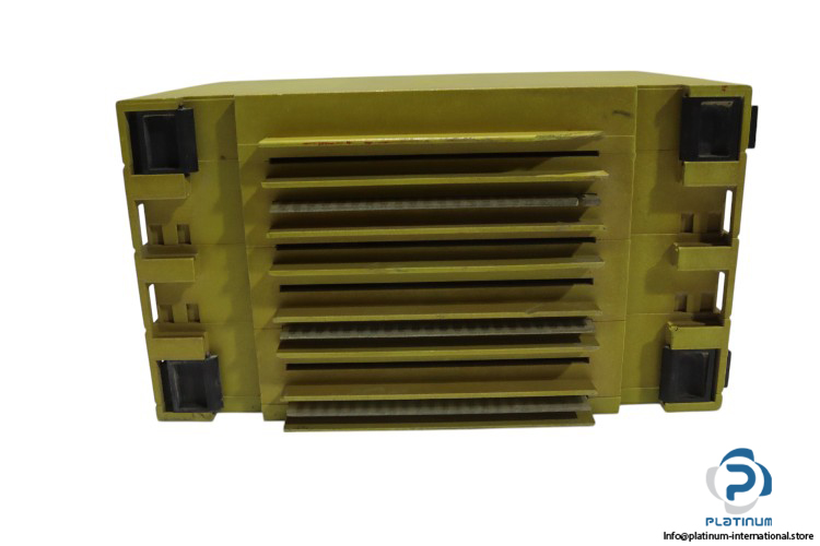 pilz-PITRONIK-P2-programmable-logic-controller-(used)-1