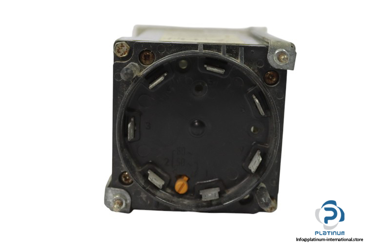 Schleicher-DZ52-SG-time-relay(used)-2