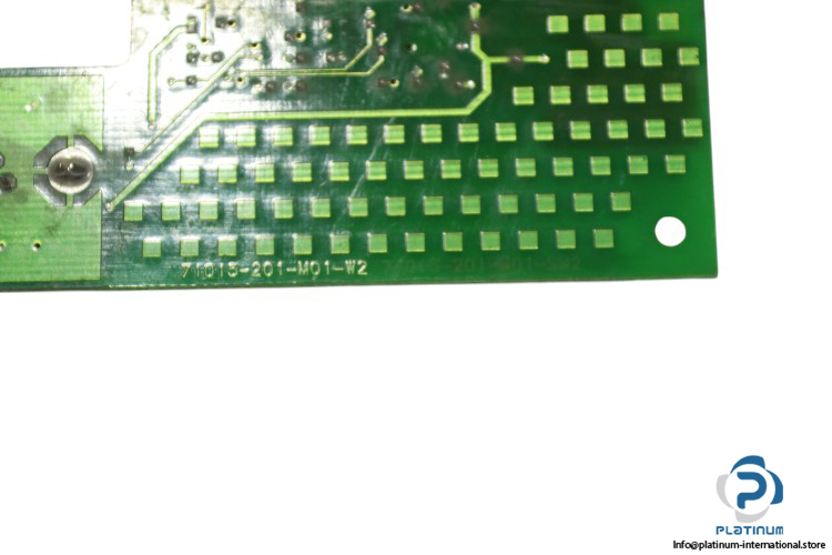 avery-berkel-71015-201-M01-W2-circuit-board-(used)-4