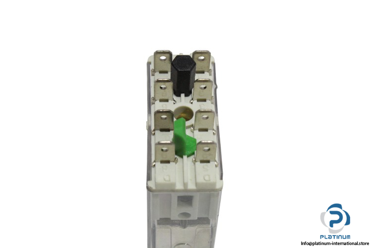 amra-POKS-VR-LED-P4GEO-instantaneous-monostable-relay-(used)-1
