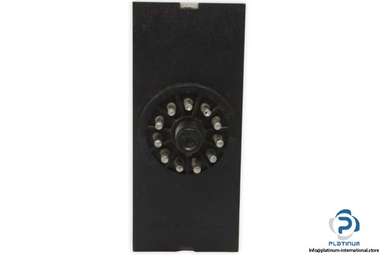 carlo-gavazzi-PMB01DM24-multifunction-timer-(new)-1