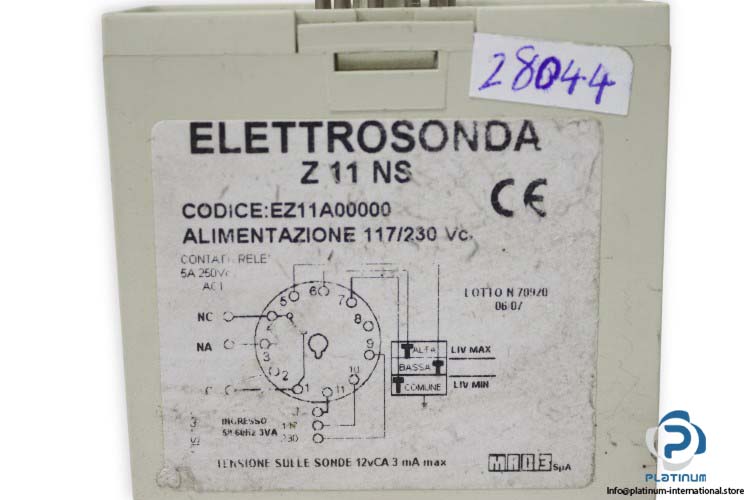 mac3-EZ11A00000-level-relay-(used)-3
