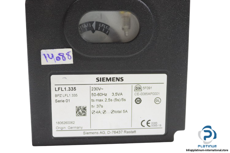 johnson-controls-DP2500-R8-differential-pressure-transmitter-(Used)-2
