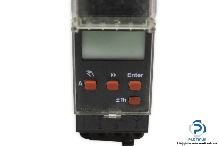 muller-SC-08.11-5T50-digital-time-switch-(Used)-1