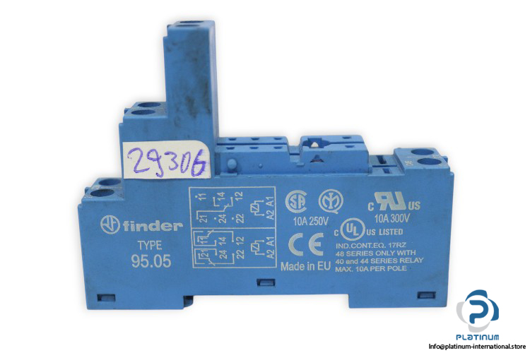 finder-95.05-pcb-relay-socket-(Used)-1