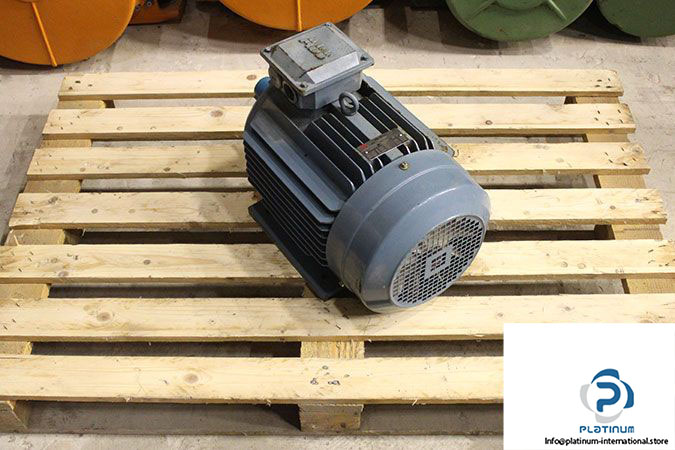 abb-m2qa132m6a-3-phase-electric-motor-2