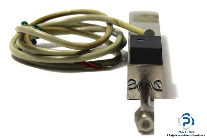 novotechnik-t-100-a-502-position-transducer-3_675x450