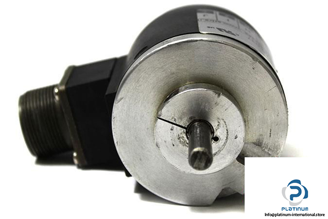 eltra-el63g4096z824l8x3mr037-incremental-encoder3_675x450