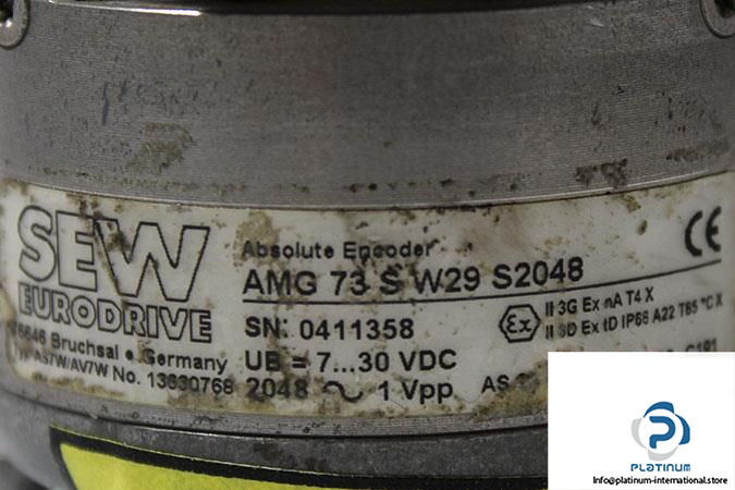 sew-amg-73-s-w29-s2048-absolute-encoder5_675x450