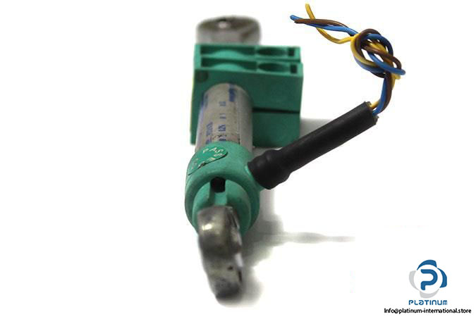 gefran-pz12-a25-rectilinear-displacement-transducer-4_675x450
