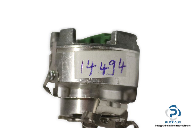 Sick-sks36-hfa0-s05-motor-feedback-systems-rotary-hiperface(used)-3