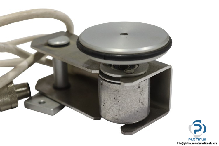 b&c-E83517-9U-AWM-2464-incremental-encoder-(used)-2