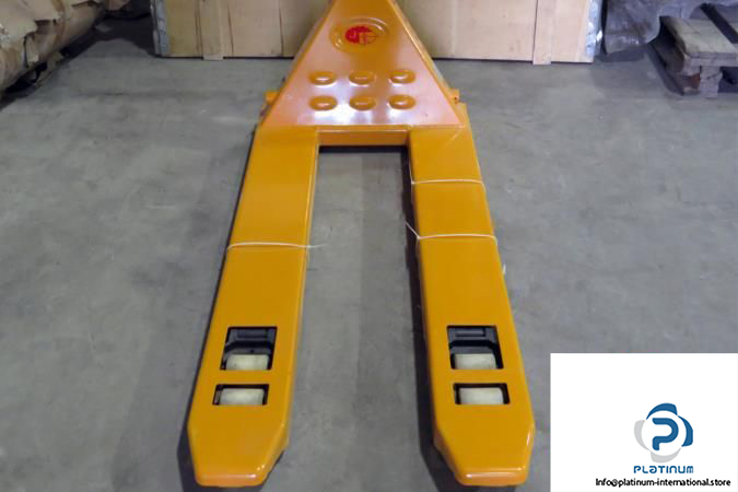 jack-pallet3_675x450