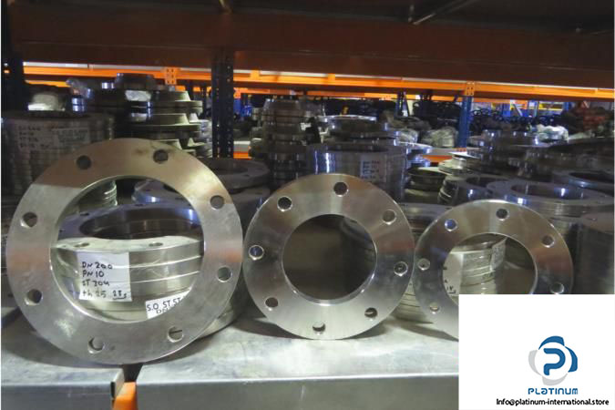 flanges-10_675x450