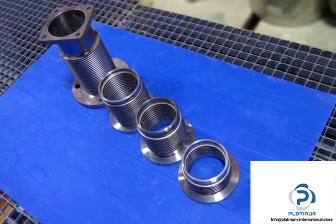 stainless-steel-hose15_675x450