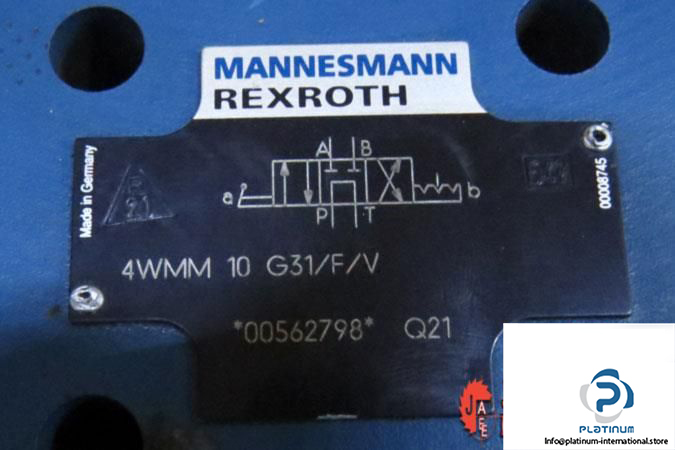 rexroth-4wmm-10-g31fv-directional-spool-valve-with-manual-and-fluid-logics-actuation3_675x450