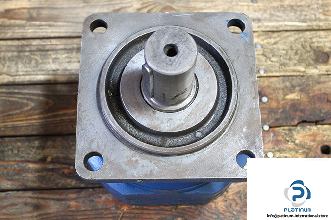 rexroth-mcs5d750l50z-23_a00m-radial-piston-motor-2