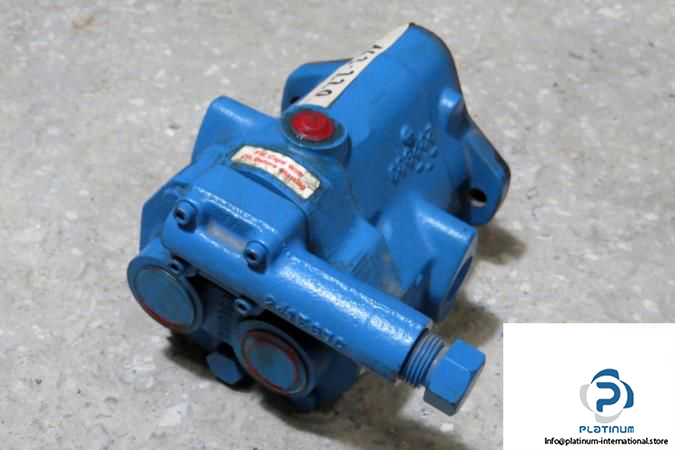 vickers-pvb6-rsy-21-cm-11-piston-pump4_675x450