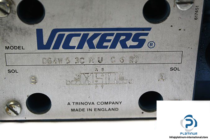 vickers-dg4v-5-3c-m-u-c-6-20-solenoid-operated-directional-valve-1