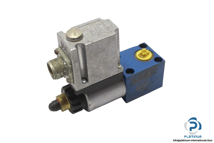 rexroth-dbete-61-proportional-pressure-relief-valves-direct-operated3_675x450