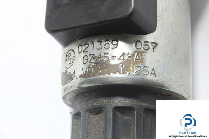 rexroth-r900903690-solenoid-operated-directional-valve-2