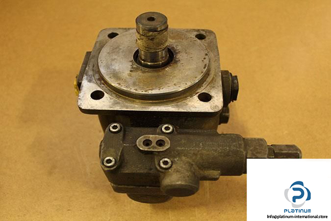 rexroth-r900580382-variable-vane-pump-pilot-operated4_675x450