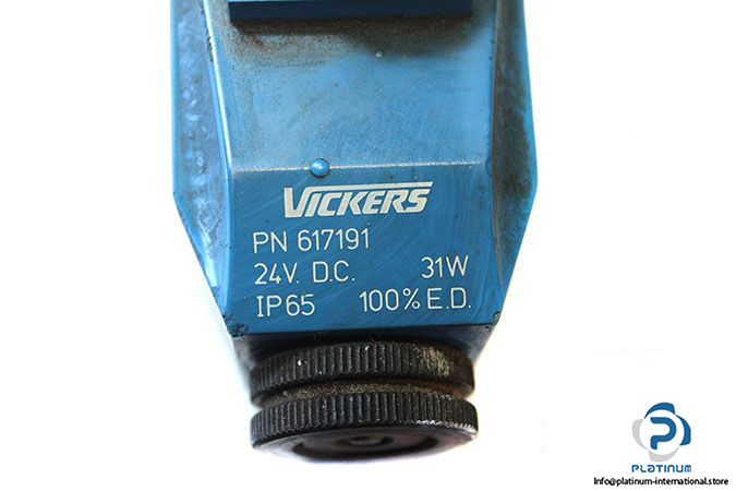 vickers-dg4v-3-6n-m-u-h-7-30-solenoid-operated-directional-valve-2