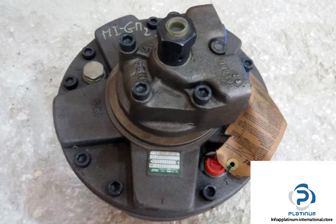 sai-gm2-radial-piston-hydraulic-motors3_675x450