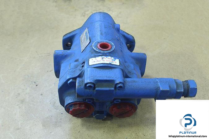 vickers-pvq10-a2r-se1s-20-c21-12-axial-piston-pump-variable-displacement4_675x450