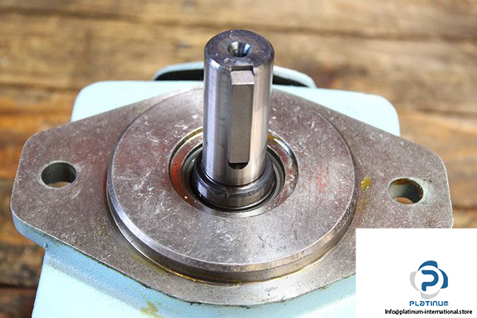 denison-t7b-b05-2r00-a1m0-fixed-displacement-vane-pump-2