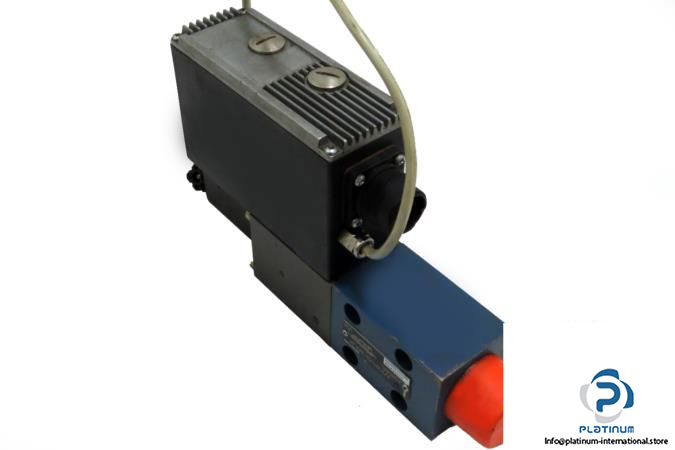 rexroth-vt-dfp-111-0c3v-proportional-directional-valves6_675x450