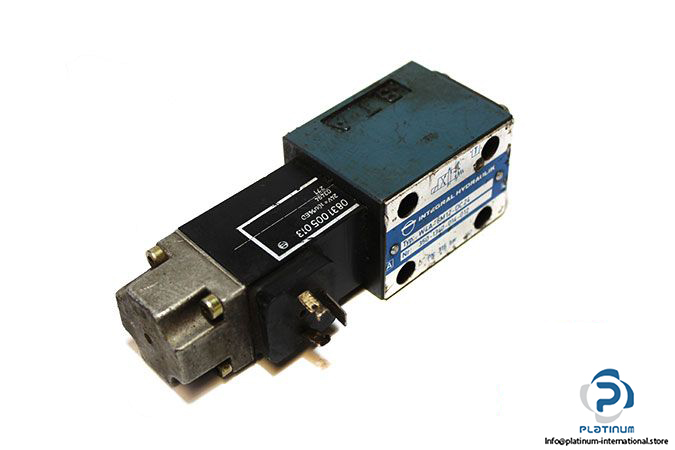 integral-hydraulik-w4a-6m12-dc24-directional-control-valve