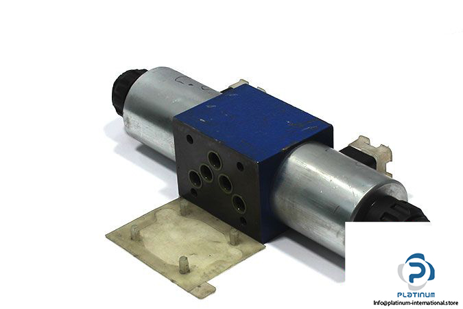 rexroth-r900577424-proportional-directional-valve-1