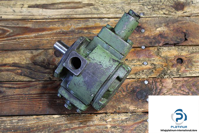hydraulic-ring-pvs-12e-b1-variable-vane-single-pump-1