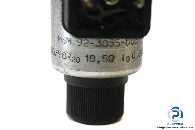 diplomatic-e4e-s121_i_51-24-directional-control-valve-2