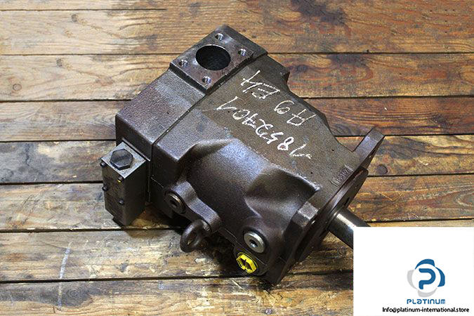 parker-pv063r9k1t1nfwsk0176-axial-piston-variable-pump-1