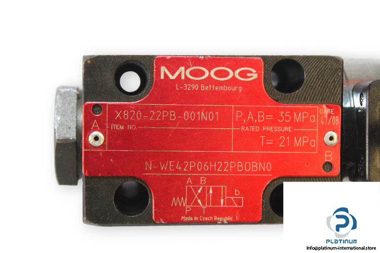 moog-n-we42p06h22pb0bn0-directional-control-valve-1