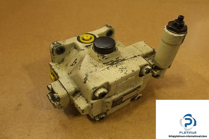 bosch-0-513-300-105-variable-displacement-vane-pump4_675x450