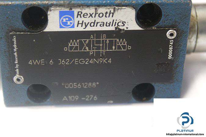 rexroth-r900561288-directional-control-valve-without-coil-1