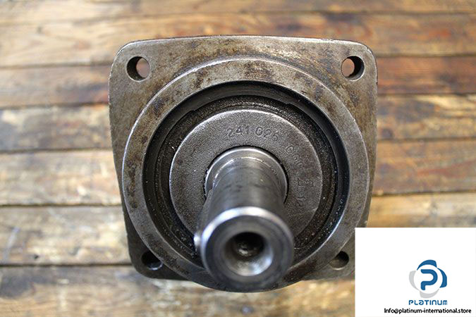 brueninghaus-hydromatik-a2fm80_61w-ppb03-axial-piston-fixed-motor-3
