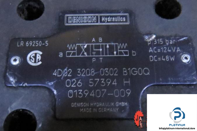 denison-4d02-3208-0302-b1g0q-pilot-operated-directional-valve3_675x450