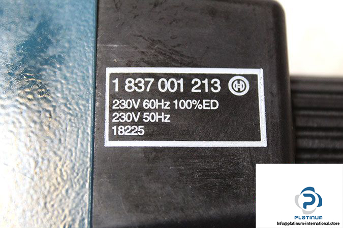 bosch-0-810-001-765-directional-control-valve-2