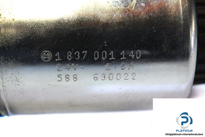 bosch-0-810-001-772-directional-control-valve-2