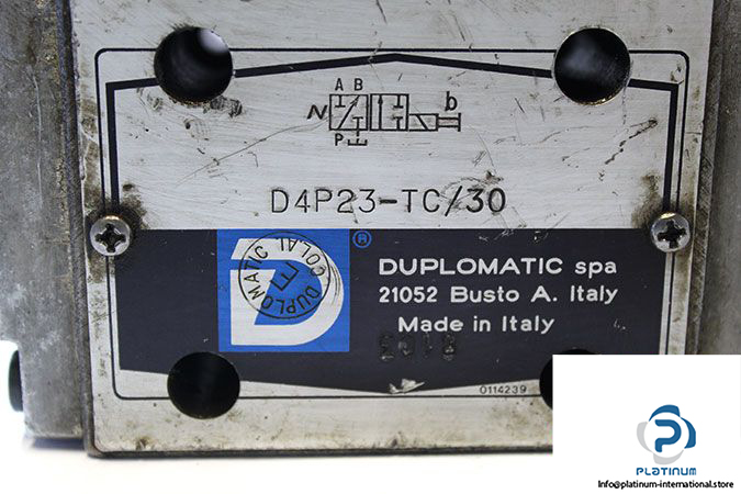 duplomatic-d4p23-tc_30-solenoid-operated-directional-valve-1