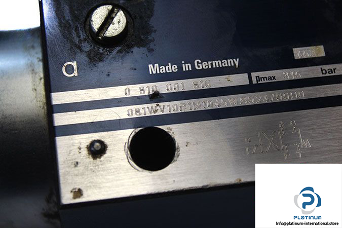 bosch-0-810-001-816-directional-control-valve-1