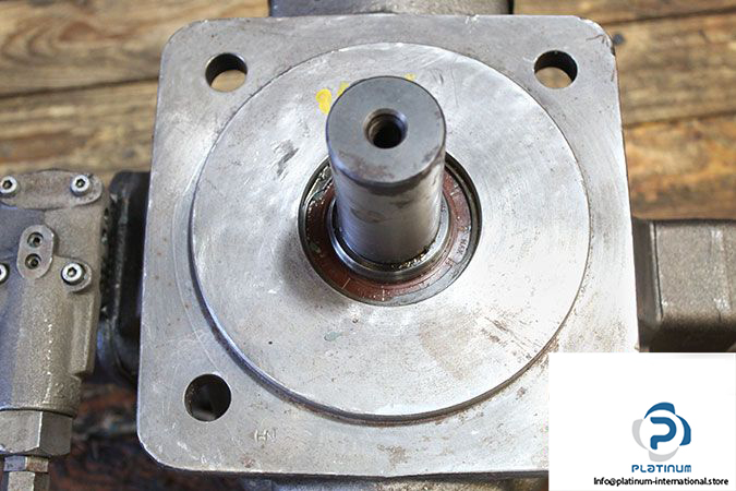 rexroth-r900506809-variable-vane-pump-with-out-gear-2