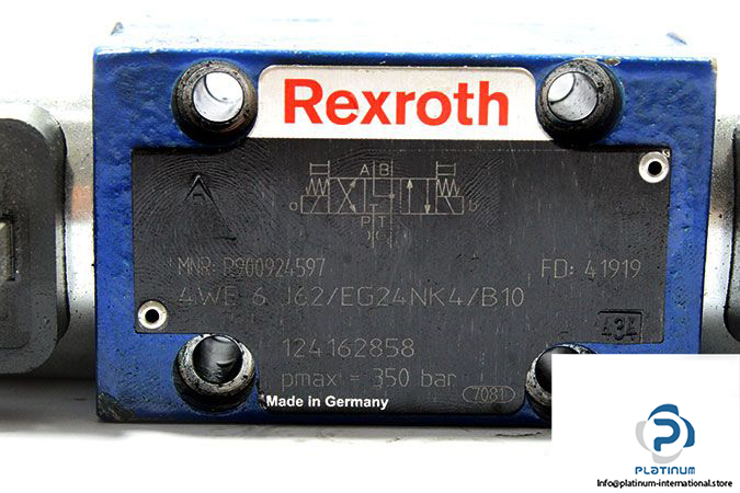 rexroth-r900924597-solenoid-operated-directional-valve-1
