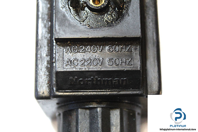northman-swh-g02-c2-a240-20-solenoid-operated-directional-valve-2